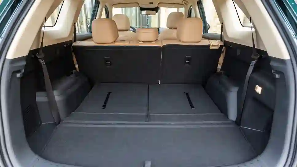 Новость EVOLUTE (Будь последовательным: EVOLUTE i‑SPACE в цепи дагестанских гор)